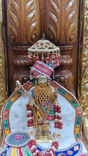 Cardiff Temple Murti Darshan