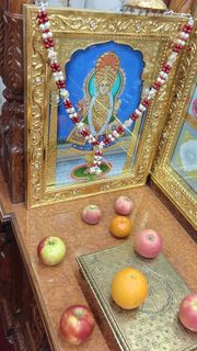 Cardiff Temple Murti Darshan