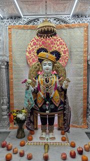 Cardiff Temple Murti Darshan