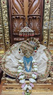 Cardiff Temple Murti Darshan