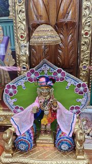 Cardiff Temple Murti Darshan