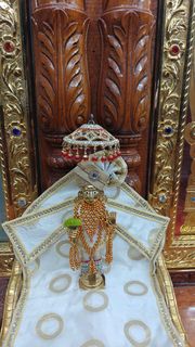 Cardiff Temple Murti Darshan