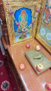 Cardiff Temple Murti Darshan