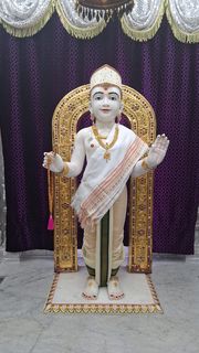 Cardiff Temple Murti Darshan