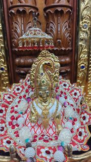 Cardiff Temple Murti Darshan
