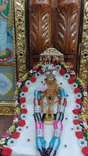 Cardiff Temple Murti Darshan