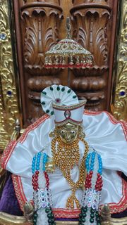Cardiff Temple Murti Darshan