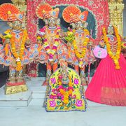Chhapaiya Temple Murti Darshan