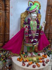 East London Temple Murti Darshan