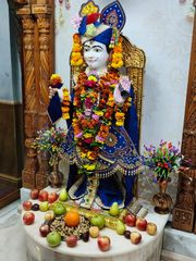 East London Temple Murti Darshan