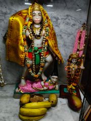 East London Temple Murti Darshan