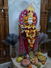 East London Temple Murti Darshan