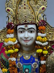 East London Temple Murti Darshan