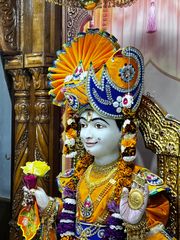 East London Temple Murti Darshan