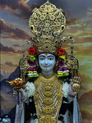 East London Temple Murti Darshan