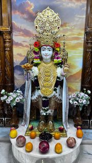East London Temple Murti Darshan