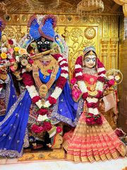 Gadhada Temple Murti Darshan