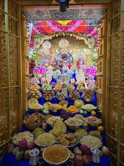 Gadhada Temple Murti Darshan
