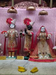 Gatwick Temple (ISSO) Murti Darshan