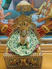 Harrow Temple Murti Darshan