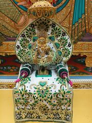 Harrow Temple Murti Darshan