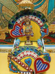 Harrow Temple Murti Darshan