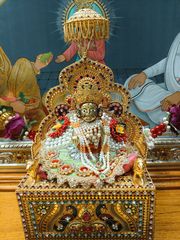 Harrow Temple Murti Darshan