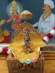 Harrow Temple Murti Darshan