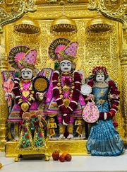 Jetalpur Temple Murti Darshan