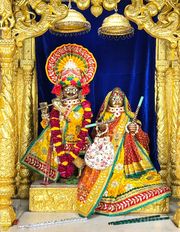 Jetalpur Temple Murti Darshan