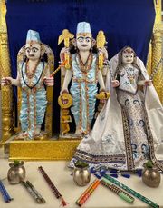 Jetalpur Temple Murti Darshan