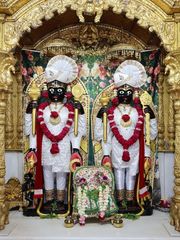 Junagadh Temple Murti Darshan