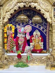 Junagadh Temple Murti Darshan
