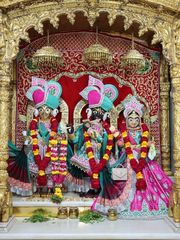 Junagadh Temple Murti Darshan