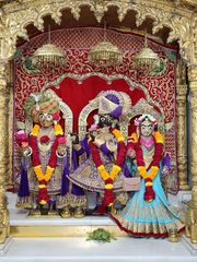 Junagadh Temple Murti Darshan