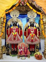 Junagadh Temple Murti Darshan
