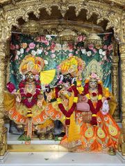 Junagadh Temple Murti Darshan