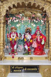 Junagadh Temple Murti Darshan