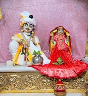 Junagadh Temple Murti Darshan