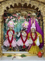 Junagadh Temple Murti Darshan
