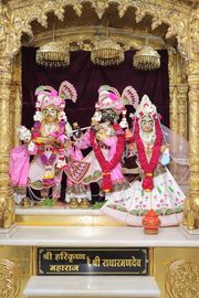 Junagadh Temple Murti Darshan