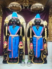 Junagadh Temple Murti Darshan