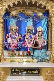 Junagadh Temple Murti Darshan