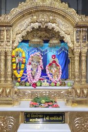 Junagadh Temple Murti Darshan