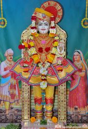Mandvi Temple Murti Darshan