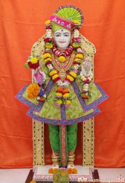 Mandvi Temple Murti Darshan