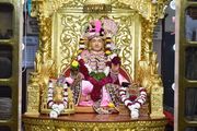 Vadtal Temple Murti Darshan