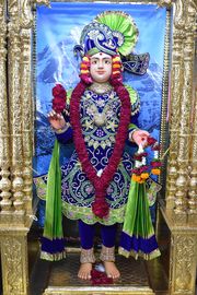 Vadtal Temple Murti Darshan