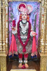 Vadtal Temple Murti Darshan