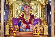 Vadtal Temple Murti Darshan